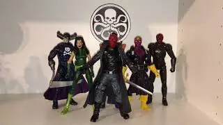 006 / MARVEL LEGENDS DISPLAYS