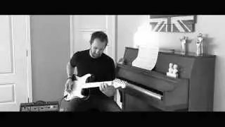 How To Transition From Acoustic Guitar to Electric Guitar