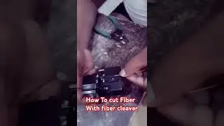 How To Cut Fiber with Fiber Cleaver #shortvideo #youtubeshorts #fiberoptics