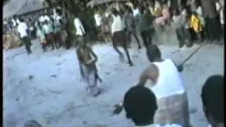 KIEBE KIEBE (OUVERTURE DU BAL PAR LE NDOUMBÈ)