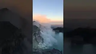 Ijen Kern's voice has a ramaikan accent. - Travel Vlog 🌄☀️
