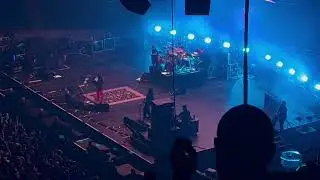 Korn - Shoots And Ladders with a snippet of Metallica One, Then Ending with Twist