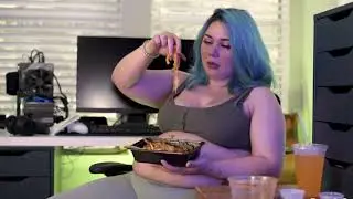 WOW! Goodgirl growing belly stuffing 21