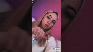 Порвана майка, на ногах пума🤤