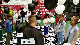 Шахматный флешмоб в парке Кирова, посвящённый дню знаний.(9)