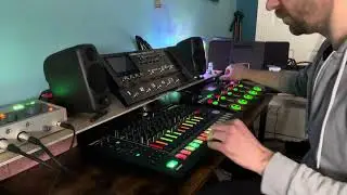 Techno jam - TR8s, RC505mkii, SH-4D