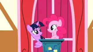 Applejack Receives Prized Pony Award | My Little Pony Friendship is Magic TV Show