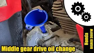 Honda BIGRED middle gear drive oil change Ep.7 