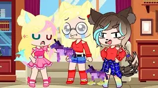 Twinkle toes or horsie meme gacha club