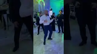 МУЖИК ВЫДАЛ НА СВАДЬБЕ