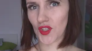 АСМР  Ужас. Я ТРАНСВЕСТИТ.  / ASMR HORROR. I am a transvestite.