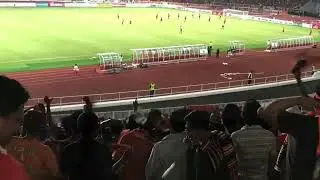 NONTON BOLA KOK MALAH MAIN ML ??