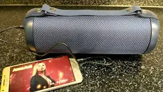 Портативная колонка Soundmax SM-PS5020B - воспроизведение по AUX