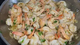 Camarones al Mojo de ajo
