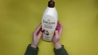 Jergens Hydrating Coconut Body Lotion, Hand and Body Moisturizer