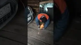 Болгарка 12вольт из моторчика от шуруповерта.