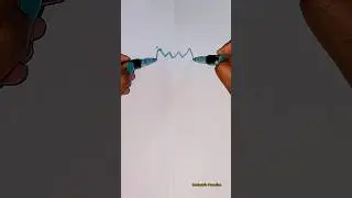 drawing with both hands😍