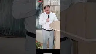 Poetul care vrea să schimbe lumea🙏