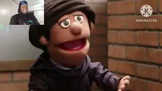 Deiago gets mugged (EasyBread Reaction) Awkward puppets