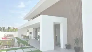 Limpeza final dos trabalhos e proteção do pavimento porcelânico para impermeabilizar e proteger.