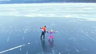 Лед озера  Тургояк.