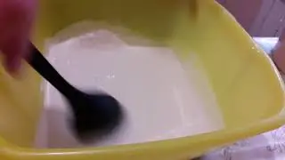 Домашний хлеб на закваске очень нежный.