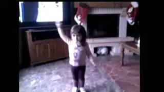 20 months old baby Mey dancing Gangnam Style.
