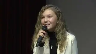 Карточный домик (В. Резников, Л. Виноградова)