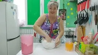 За окном дождь,а дома вкусняшки.