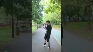 Imi dai perechea ta de pantaloni ?