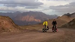 Bicycle Tour Iran (short version)