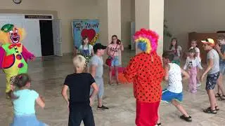 Музыкально – игровая программа «Лето, солнце, дружба – вот что детям нужно!»
