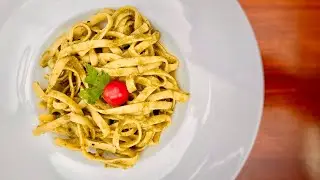 PASTA WITH CHERRY TOMATOES AND CHICKEN IN CURRY #recipe #dinner #pasta #cherrytomatoes