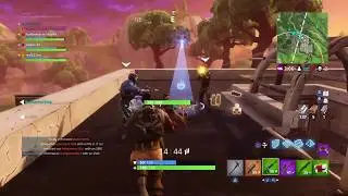 Fortnite Sniping like a God!!!