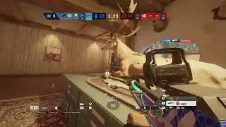 Iana Moan + thunderbird 4k on roam
