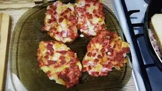 Горячие, расколбасные, вкусные бутерброды!