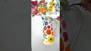 How to make a pressed flower vase. #pressedflower #springcrafts #diycraft #diycrafts #diyideas