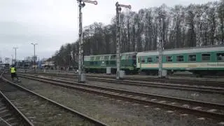 SU45-115 Manewruje z pociągiem Hipolit.