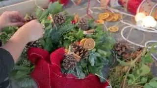 Christmas Wreath construction - Tradtional