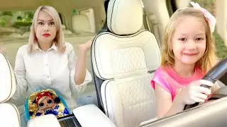 Леди би и мама поменялись местами Настя везет маму в школу Pretend play