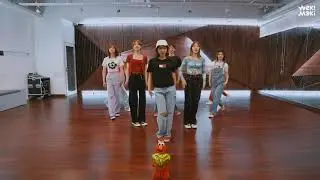 Magic Dance - Cherry Bullet Follow Me + Weki Meki Moya Moya