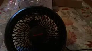 (Unboxing + Demonstration) Honeywell HT-900 Power Air Circulator fan.