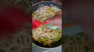 Singapore noodles 🍜 #shorts #youtubeshorts #viral #cooking #noodles #recipe #subscribe #follow ❤️
