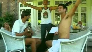 Novak Djokovic peva 