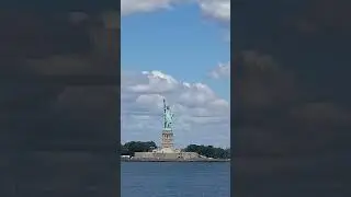 И Статуя Свободы осталась за бортом... #lifestyle #newyork #manhattan #nyc #liberty