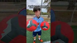 El Recogepelotas no se entera😂😂