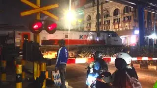 Perlintasan kereta api jpl 2 kapten muslihat, Bogor || Railroad crossing indonesia