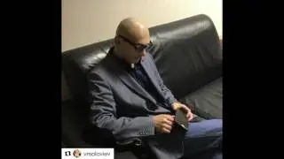 За кулисами 