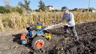 Мотоблок ДТЗ з Копалкою БУКСУЄ на Твердому Чорноземі!