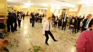 The groom`s dance !